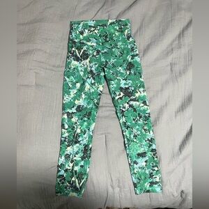 Lululemon Wunder Train Crop Leggings 23”